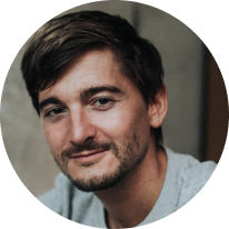 Daniela Neuber References